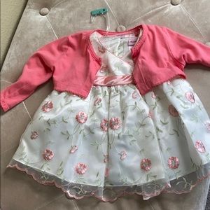 Baby beautiful formal dress -size 3-6 months